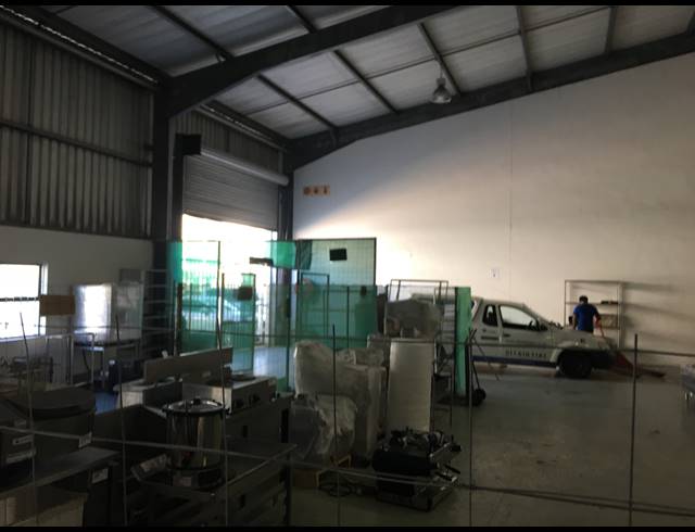 728M² WAREHOUSE TO LET IN RIVERHORSE VALLEY